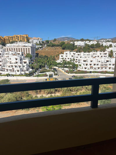 Image No.27-3 Bed Apartment for sale