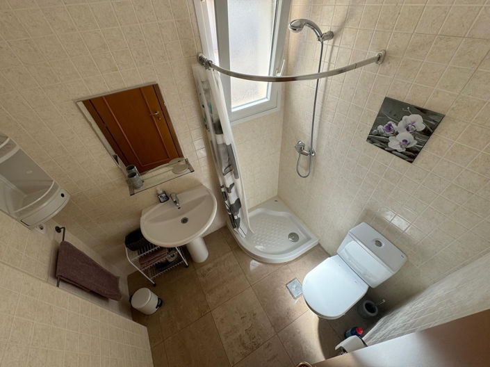 Image No.10-3 Bed Apartment for sale