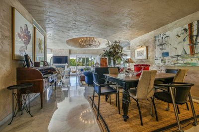 13-5fd73dea700db77384c091ca9818b1a9