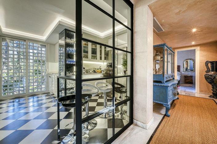 Image No.19-4 Bed Apartment for sale