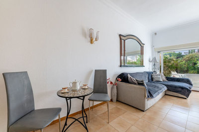 7-aa4cc561180b369757c0bb4af9886cd3