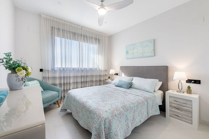 Image No.19-4 Bed Apartment for sale