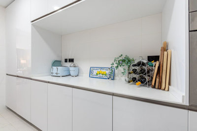 8-e64a9055bba3e77ac8aca3b893cdf826