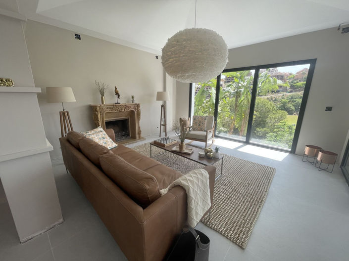 Image No.6-7 Bed Villa for sale