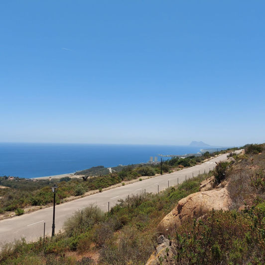 Image No.2-Propriété à vendre à San Roque