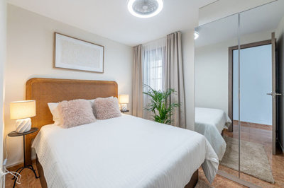 13-5fd73dea700db77384c091ca9818b1a9