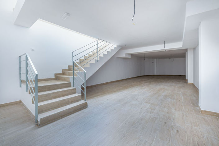 Image No.6-Commercial for sale