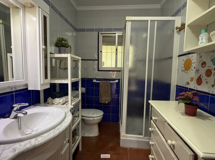 Image No.14-6 Bed Villa for sale