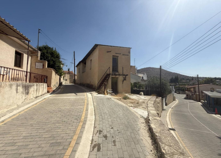 Image No.1-2 Bed House for sale