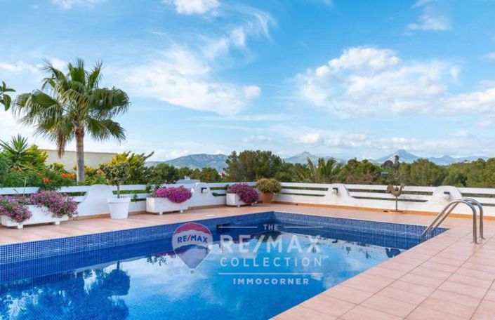 Image No.14-4 Bed Villa for sale