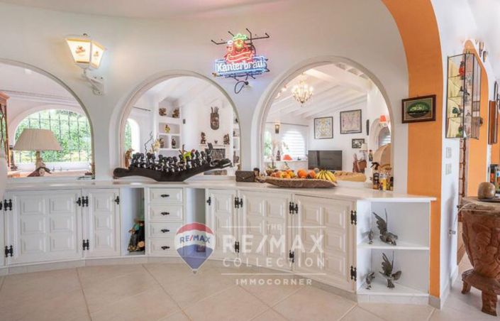 Image No.8-4 Bed Villa for sale