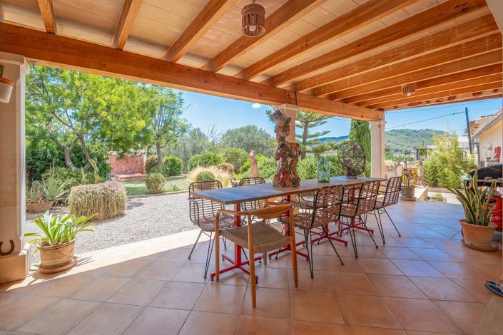 Image No.14-4 Bed Property for sale