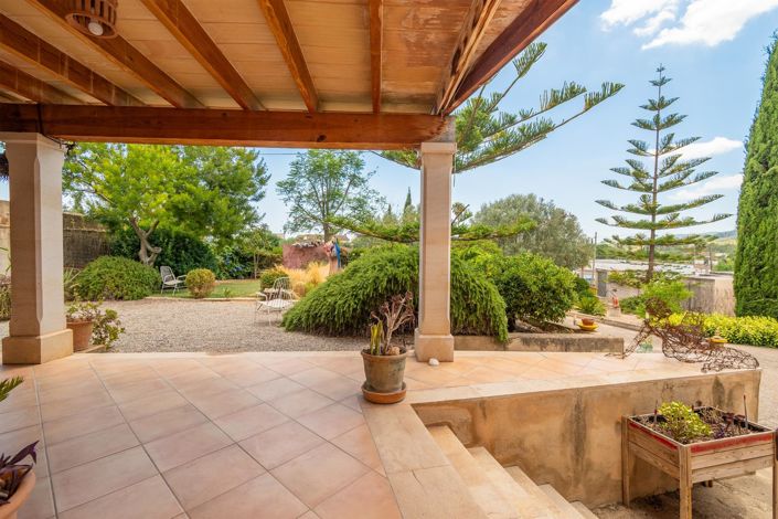 Image No.43-4 Bed Property for sale