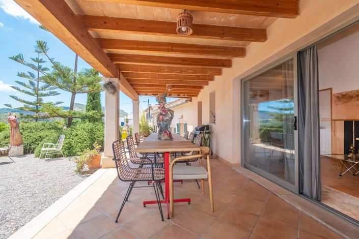 Image No.44-4 Bed Property for sale