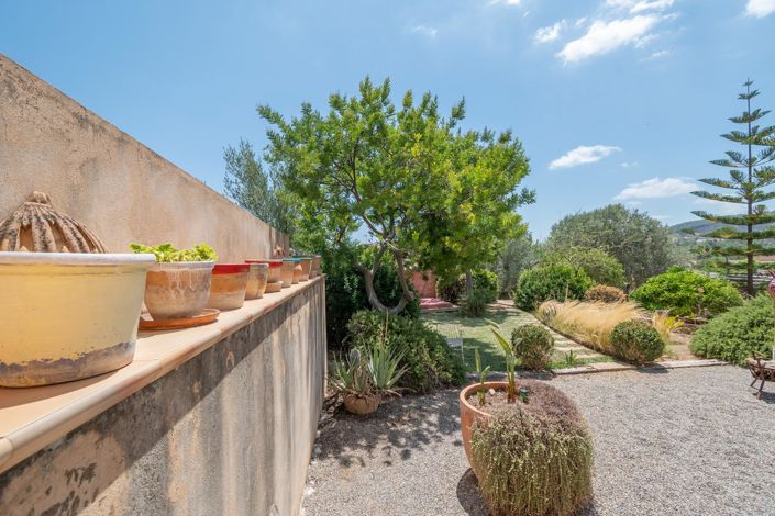 Image No.49-4 Bed Property for sale