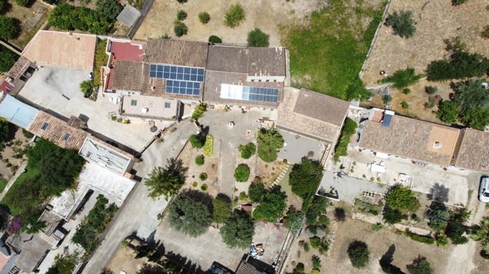 Image No.8-4 Bed Property for sale