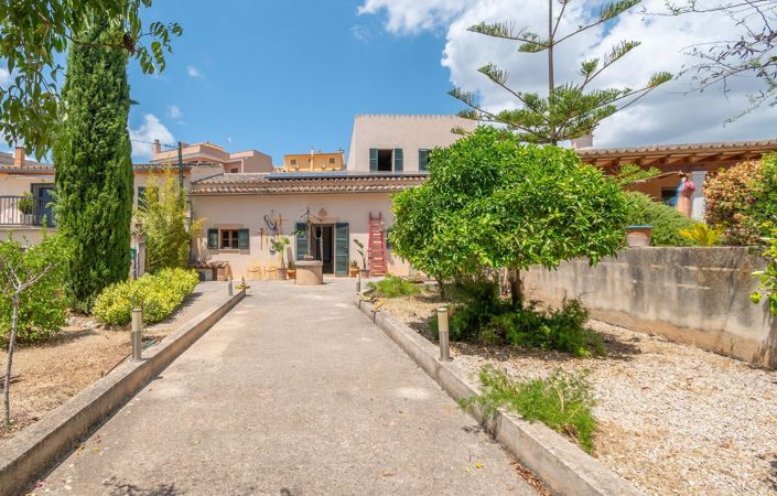 Image No.9-4 Bed Property for sale