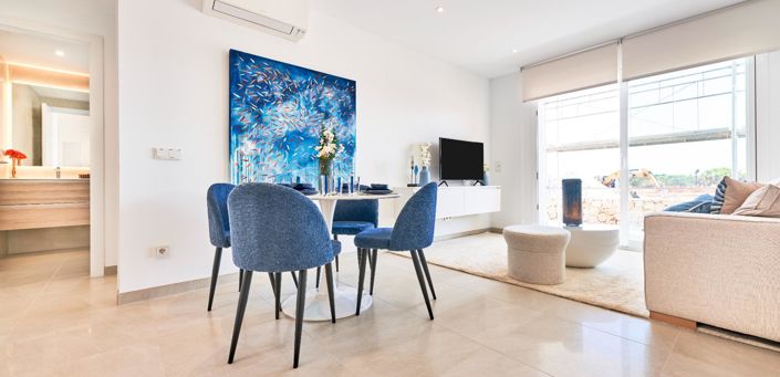 Image No.27-2 Bed Flat for sale