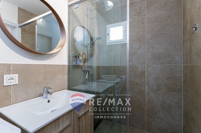 Image No.14-2 Bed Flat for sale