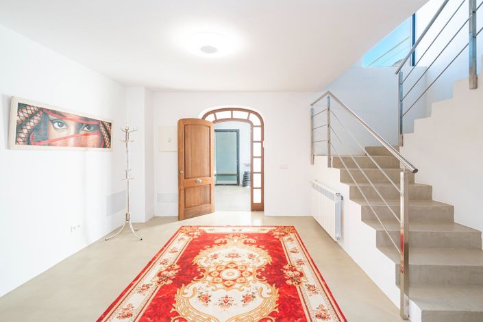 Image No.22-5 Bed Country House for sale