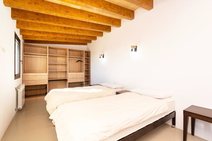 Image No.50-5 Bed Country House for sale