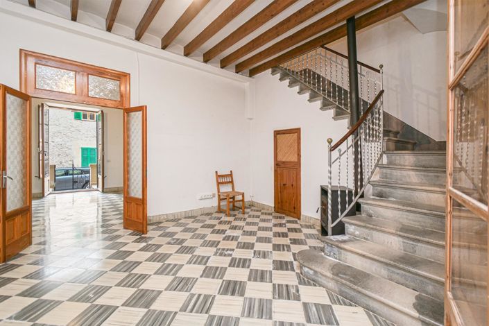 Image No.3-4 Bed Village House for sale