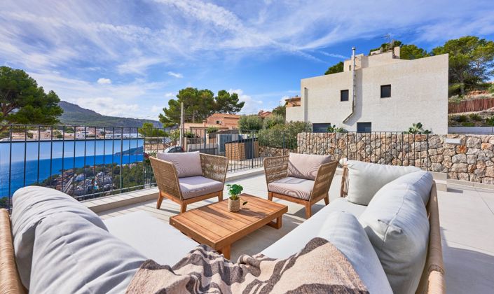 Image No.1-3 Bed Flat for sale