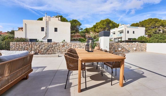 Image No.32-3 Bed Flat for sale