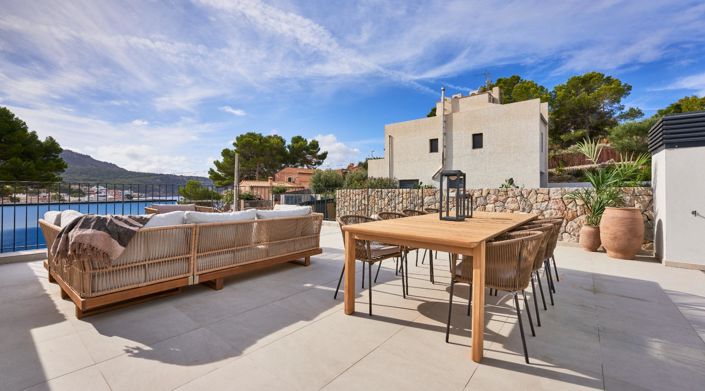 Image No.33-3 Bed Flat for sale