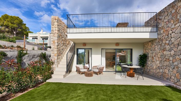 Image No.5-3 Bed Flat for sale