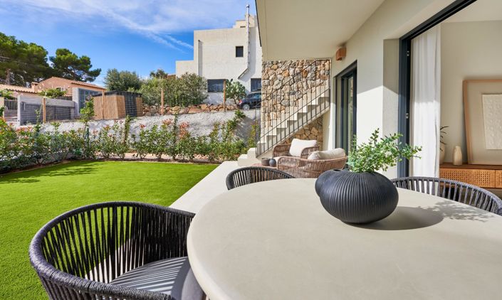 Image No.7-3 Bed Flat for sale