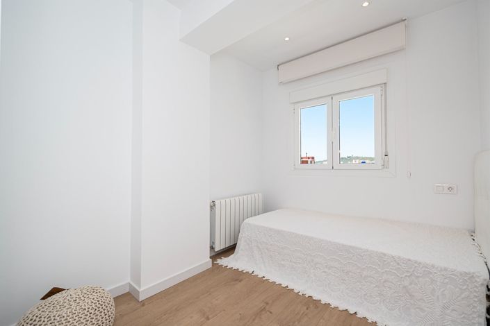 Image No.23-2 Bed Penthouse for sale