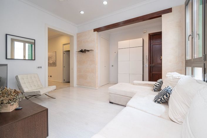 Image No.1-2 Bed Flat for sale