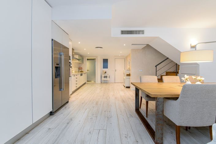 Image No.1-3 Bed Property for sale