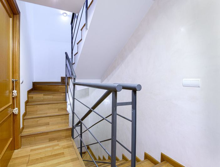 Image No.21-3 Bed Property for sale