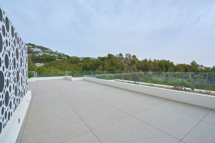 Image No.51-5 Bed Villa for sale