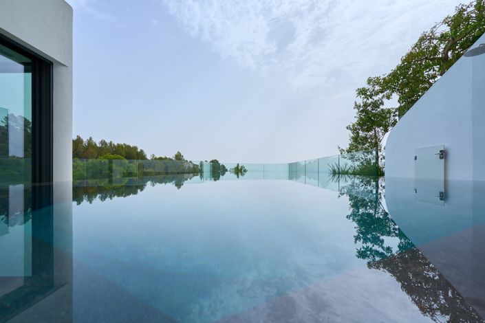 Image No.8-5 Bed Villa for sale