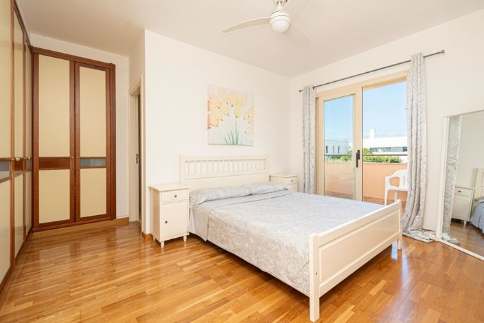 Image No.34-5 Bed Semi-Detached for sale