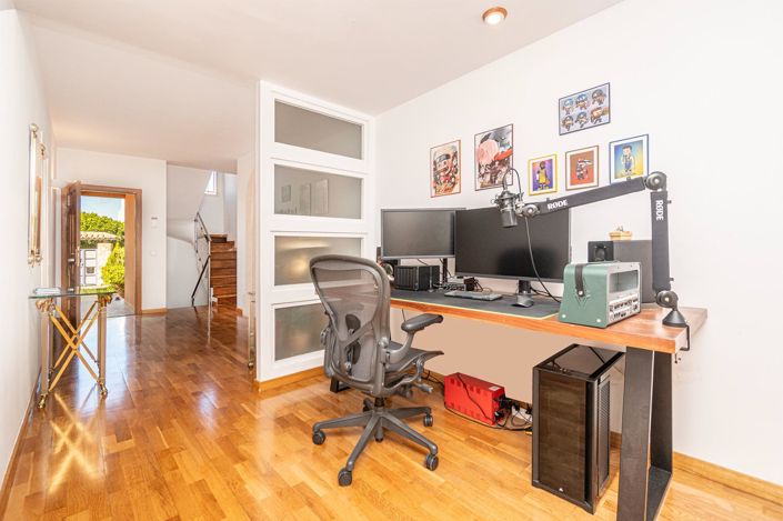 Image No.35-5 Bed Semi-Detached for sale