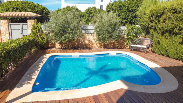 Image No.9-5 Bed Semi-Detached for sale