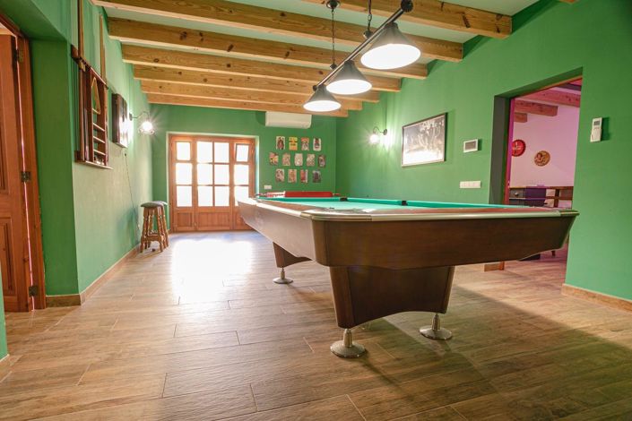 Image No.19-4 Bed Country House for sale