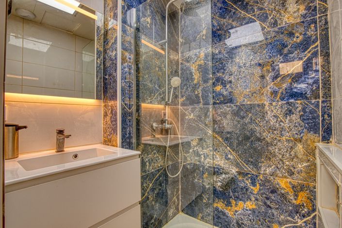 Image No.23-3 Bed Property for sale