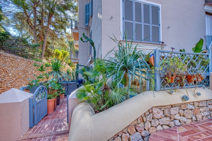 Image No.29-3 Bed Property for sale