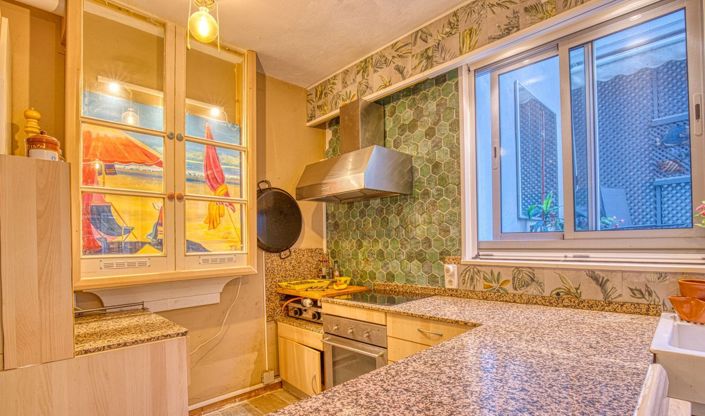 Image No.9-3 Bed Property for sale