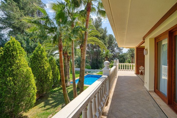 Image No.13-7 Bed Villa for sale