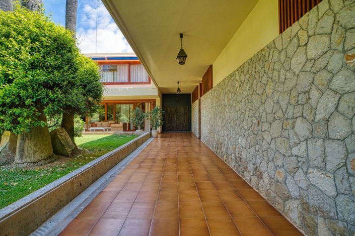 Image No.16-7 Bed Villa for sale