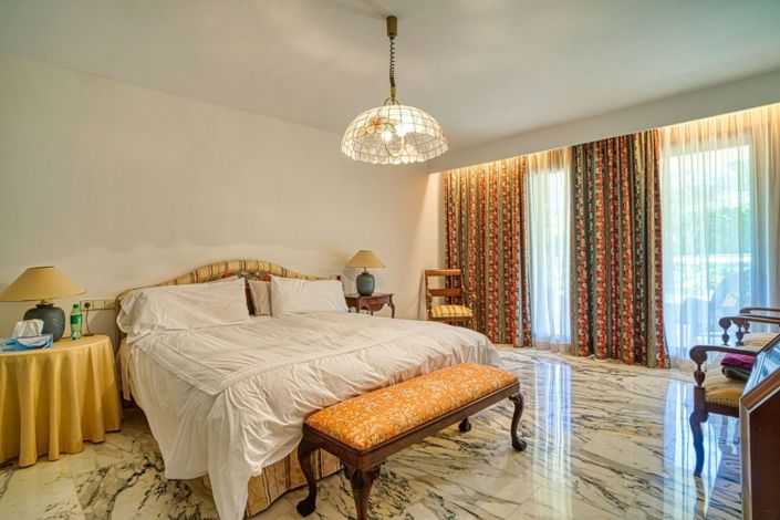 Image No.32-7 Bed Villa for sale