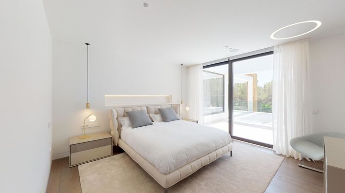 Image No.16-6 Bed Villa for sale