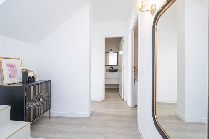 Image No.22-3 Bed Duplex for sale