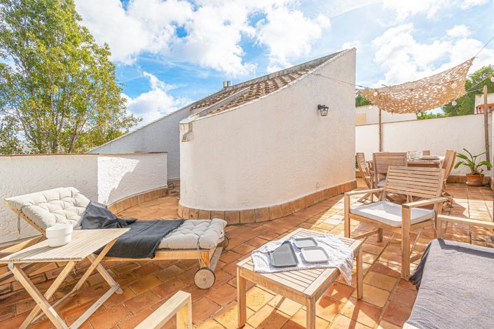 Image No.35-3 Bed Duplex for sale